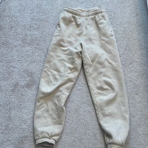 Aritzia mega fleece cozy sweat pant xs